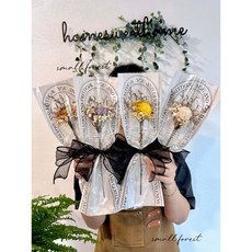 乾燥花康乃馨畢業花束 畢業送禮 聖誕花束 母親節禮物 單支花束, 藍色太陽花,+星星+加手提袋