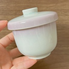 賣場新品瓦罐燉盅陶瓷小瓦罐煲湯罐煨湯茶碗蒸杯蒸蛋碗煨湯罐耐高溫陶瓷隔水燉家用日式蒸蛋燕窩盅專用碗帶蓋高顔值, 1個, 紫色7.5*7.5*7cm