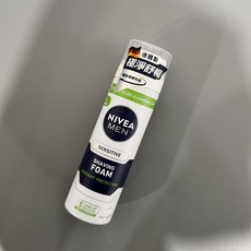NIVEA 妮維雅男士深極炭極淨保濕刮鬍泡200ml，無酒精溫和保濕刮鬍慕斯, 1個, 妮維雅男士極淨刮鬍泡200ml, 200ml