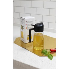 올리브 오일 분무기 470ml - 요리용 미세 미스트 리필 가능한 병 바비큐 에어프라이어 & 샐러드 사용하기 쉽고 누수가 없으며 친환경 디자인 블랙 그린 화이트 색상으로 제공됩니다