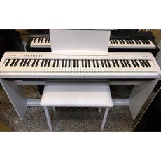 Roland FP-30X 電鋼琴 88鍵, 1個, FP-30x-BK（黑色）不含琴架椅