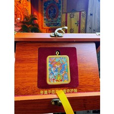 高卡熱貢 五路財神唐卡真金繪畫 4*5 彩唐 熱貢 礦物質顏料及真金, 如圖所示, 1個