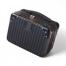 輕巧便攜旅行箱，多色可選，內部合理分隔，耐磨材質