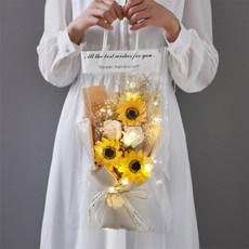 台灣現貨 花束禮盒 教師節花束 教師節禮物 玫瑰花乾燥花 永生花 香皂花 畢業季 生日 送閨蜜花束禮物 婚禮小物, 3朵向日葵 送燈送袋