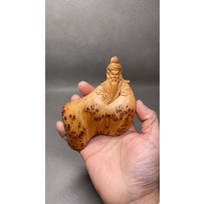 天然太行崖柏 關公 瘤花 紅油, 如圖所示, 1個