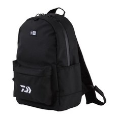 Daiwa NEW ERA 聯名款 LIGHT PACK 釣魚後背包, 黑色