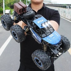 원격제어 초대형자동차 차량 4륜구동 고속 드리프트 경주 장난감, 135분 플레이 본체 배터리 3세트, 36cm 6륜구동 클라이밍 블루, 1개