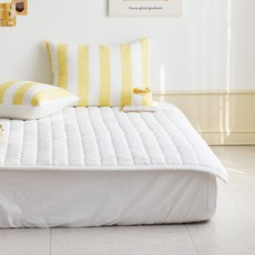 모던하우스 ON 4면 고정밴드가 있는 팝핑 시어서커 패드, 화이트