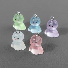 비즈아이 [6421-15]아크릴펜던트 야광테루테루보즈 날씨요정 13x16mm 1개