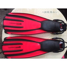 Mares Avanti Quattro Plus 蛙鞋, 紅,R(套鞋26-28)