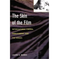 (英文圖書)The Skin of the Film: Intercultural Cinema Embodiment and the Senses 平裝版, Duke University Press, 英文