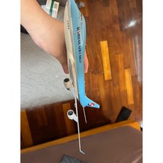 GJ 1/200 大韓航空貨運747-400F 民航客機模型, 1個