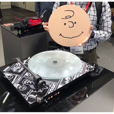 沐耳 Pro-Ject 史努比Snoopy Peanuts 紀念唱盤：內建唱放&藍芽，現貨供應，經典收藏