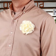 로즈 코사지 아이보리 8cm 행사코사지 꽃사지