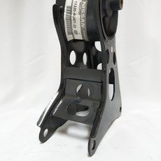 【一百世】NISSAN 日產, 1個, SENTRA M1/2.0L/後引擎腳