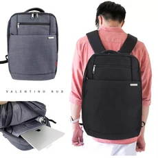 VALENTINO RUD多功能休閒背包，大容量收納，輕巧耐用，時尚簡約設計
