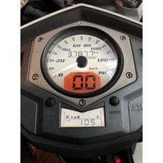 SYM三陽 New Fighter 儀表板改色, 1個