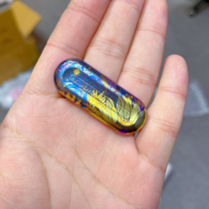浮雲推牌 鈦合金 鋯合金 多色 彩雕, 如圖所示, 1個