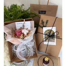 Small Forest 棉花香皂花束, 1個, 30公分香皂玫瑰藕粉（贈牛皮袋、禮盒)