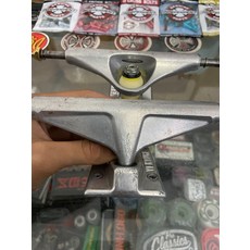 Venture V橋 鍛造底座 雙空滑板橋 5.2H 滑板支架, 如圖所示, 1個