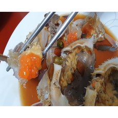 꽃게장 3kg ( 5-8미 ) 연평도 암꽃게장 정아네 돌산 갓김치, 1세트