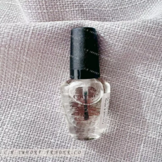 CUCCIO 椰子白薑 指緣滋養護甲油 3.7ml 隨身迷你瓶, 1個