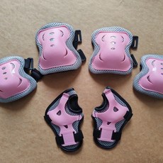 兒童輪滑護具滑板平衡自行車護具套裝，兒童防摔護膝溜冰護具全套，安全防護，透氣舒適, 兒童輪滑運動護具6件裝（蝶）黑紅色,升級加厚款3歲-12歲, 1個