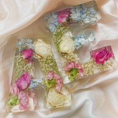 알파벳 이니셜 장식품 장식 홈데코 아크릴 레진 영어, U