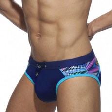 UXH男士拼色時尚立體囊袋罩杯防尷尬游泳溫泉沙灘三角泳褲