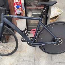 XDS喜德盛AD300死飛自行車700C封盤封閉輪組 配黑螺絲更酷炫 提升騎行速度與個性風格, 61釐米灰色碳紋, 1個