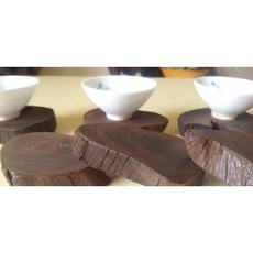 《泓潤》台灣肖楠烏木原木杯墊, 小,S, 1個