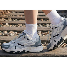 [백화점 정품] 휠라 공용 운동화 산책 워킹 낚시 캠핑 어글리 런닝 일상화 신발