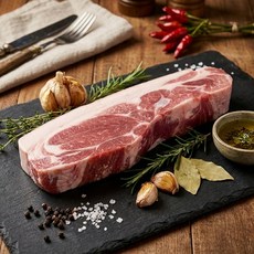 [프리미엄] 신선한 제주산 흑돼지 앞다리살 수육용, 2개, 1kg