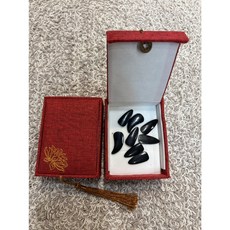 天然駱駝骨 義甲，手工製作，半月弧度，溫潤手感，古箏琵琶指甲片, 1個, 黑牛角