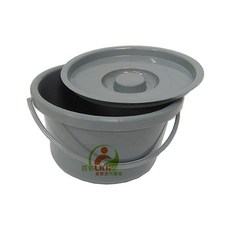 便盆椅通用便桶 便盆 塑膠便桶 便盆椅桶子 便器椅桶子 (顏色隨機出貨), 顏色隨機出貨