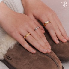 VARAM 엠보 큐빅 반지 써지컬 316L 스틸