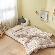 ChuwaBaby 韓國 兒童莫代爾寢具組 三合一 止滑床墊 薄被 四季被 嬰兒枕頭 兒童枕頭, 咖色格子兒童枕頭組