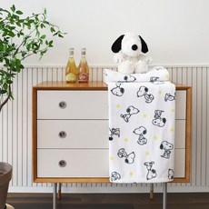 스누피 스타패턴담요 140x100 이불 집순이 극세사 블랭킷 차량용 사무실 캠핑 차박 무릎담요
