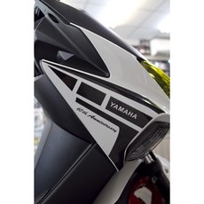 Force 155 山葉機車 60TH 週年慶彩貼 抗UV防水遮傷口點綴, 1個, 1號白黑經典款