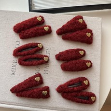 [겨울 코디템] 헤어악세사리 벨벳리본핀 포인트핀, 1. 양털 삼각형 1개