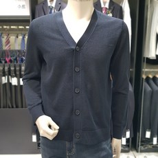 *세일 세일* (주)세정 트레몰로 NC인천점 남자 간절기 봄 니트 카디건 캐주얼정장룩 캐주얼룩 댄디룩 봄 골프라운딩시 이너웨어로도 활용가능한 Y가디건 입니다.