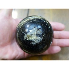 §能量礦石§ 哈薩克Zhamanshin隕石坑撞擊石球，重396公克，直徑72mm，感受宇宙能量，獨特收藏品, 1個