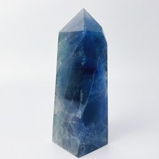 螢石柱 陰陽海 方塊體 山突感 帶彩虹光 黃螢石 綠螢石 藍螢石 紫螢石 紅橘, 1個