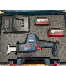 博世BOSCH GSA 18V-24鋰電無刷軍刀鋸 GSA18V-24 原廠保固, 1個, 主機+4.0雙電+充電器+提箱+內襯