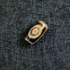 小年份包漿型二地門輪迴二眼天珠 隔日到貨, 1個