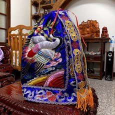土地公伯公浮壽衣 藍色精緻刺繡鶴與祥雲圖案