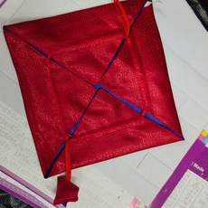 소품 금슬 폐백용품 목각원앙 답례품 이바지 고급 애교예단 상견례 전통혼례 예단비드리는법 공, 빨간색과 파란색 천 1개