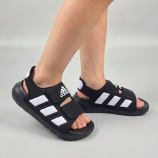 아디다스 베이비 샌들 발편한 키즈 여름 워터샌들 유아 슬라이드 아동 아쿠아슈즈 벨크로 물놀이 슬리퍼 알타스윔