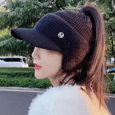 M로고 겨울 골프 방한 니트 귀마개 귀달이 썬캡 여성 골프모자 오픈형