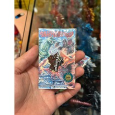 SECRET BASE 圓谷正版授權復古風怪獸別針 現貨供應，精緻復古設計，展現獨特風格, 1個, 佩吉拉